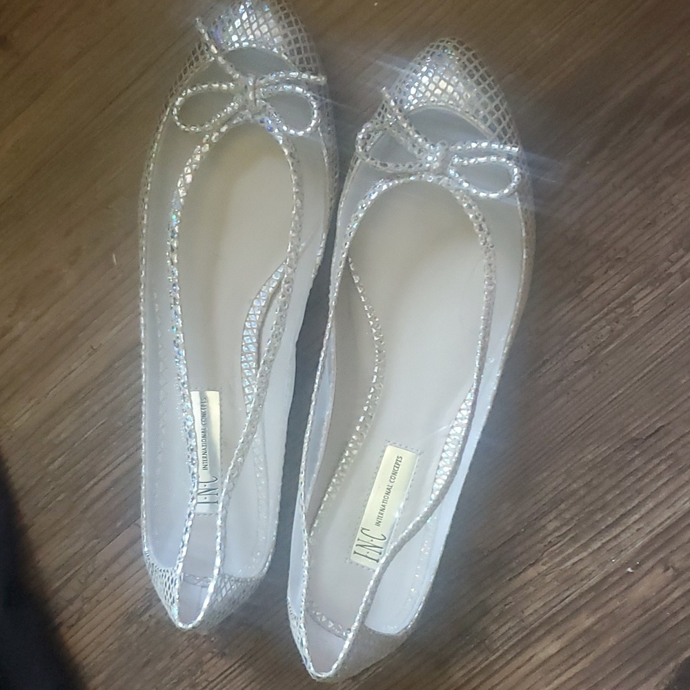 I-N-C iradecent ballet flat